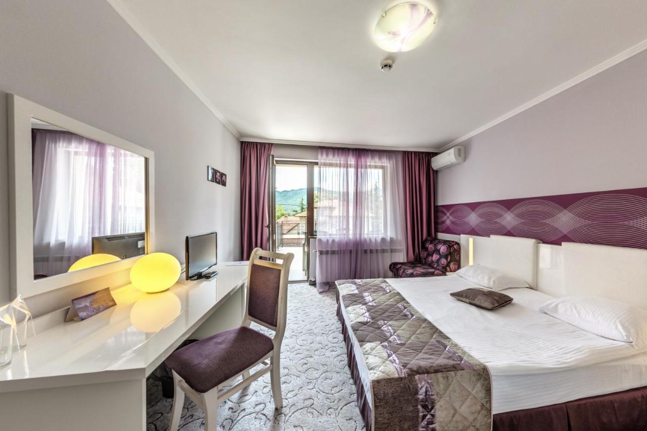 Enira Spa Hotel Velingrad Exteriör bild